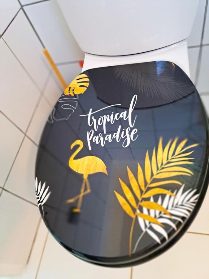 フォール＝ド＝フランスGrand Studio Meuble De 35M²アパートメント エクステリア 写真